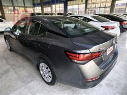 نيسان سنترا